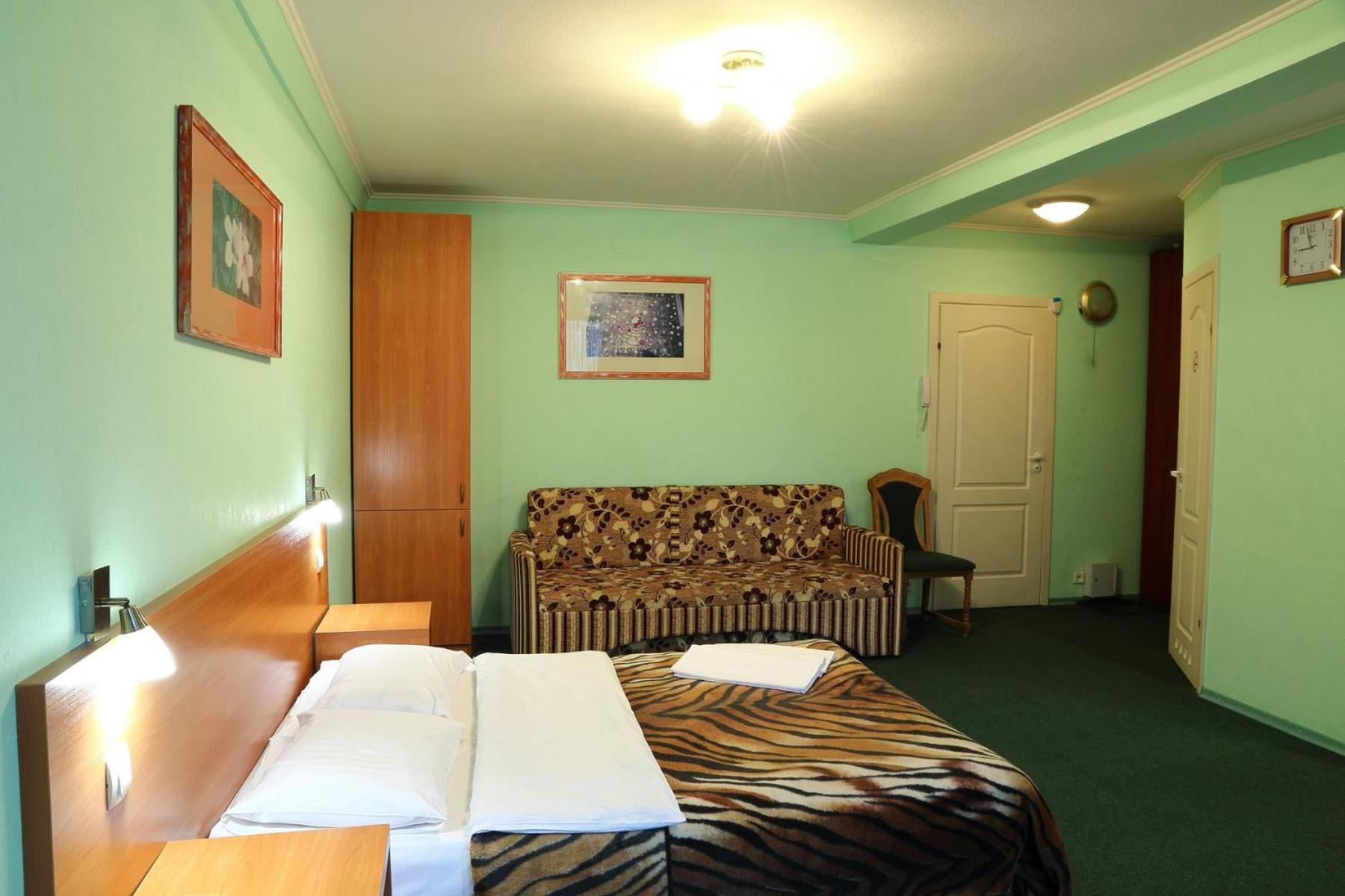 Ukrainian Hotel Service Apartments Kijów Zewnętrze zdjęcie