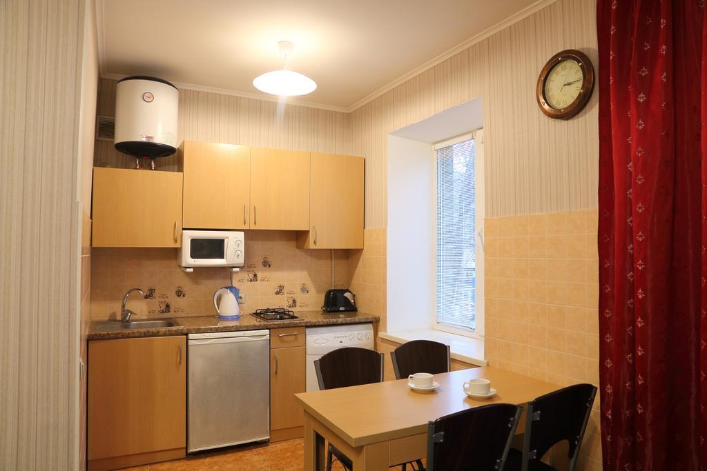 Ukrainian Hotel Service Apartments Kijów Zewnętrze zdjęcie