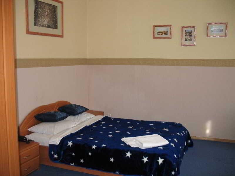 Ukrainian Hotel Service Apartments Kijów Zewnętrze zdjęcie