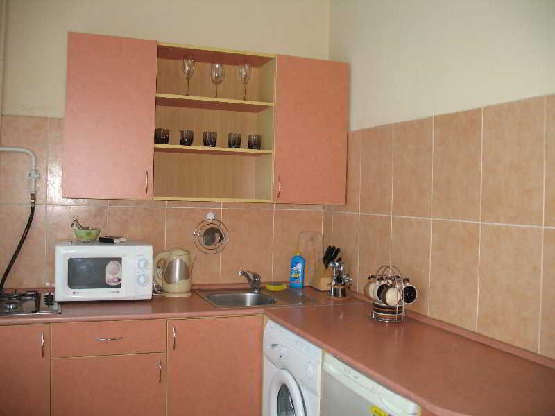 Ukrainian Hotel Service Apartments Kijów Zewnętrze zdjęcie