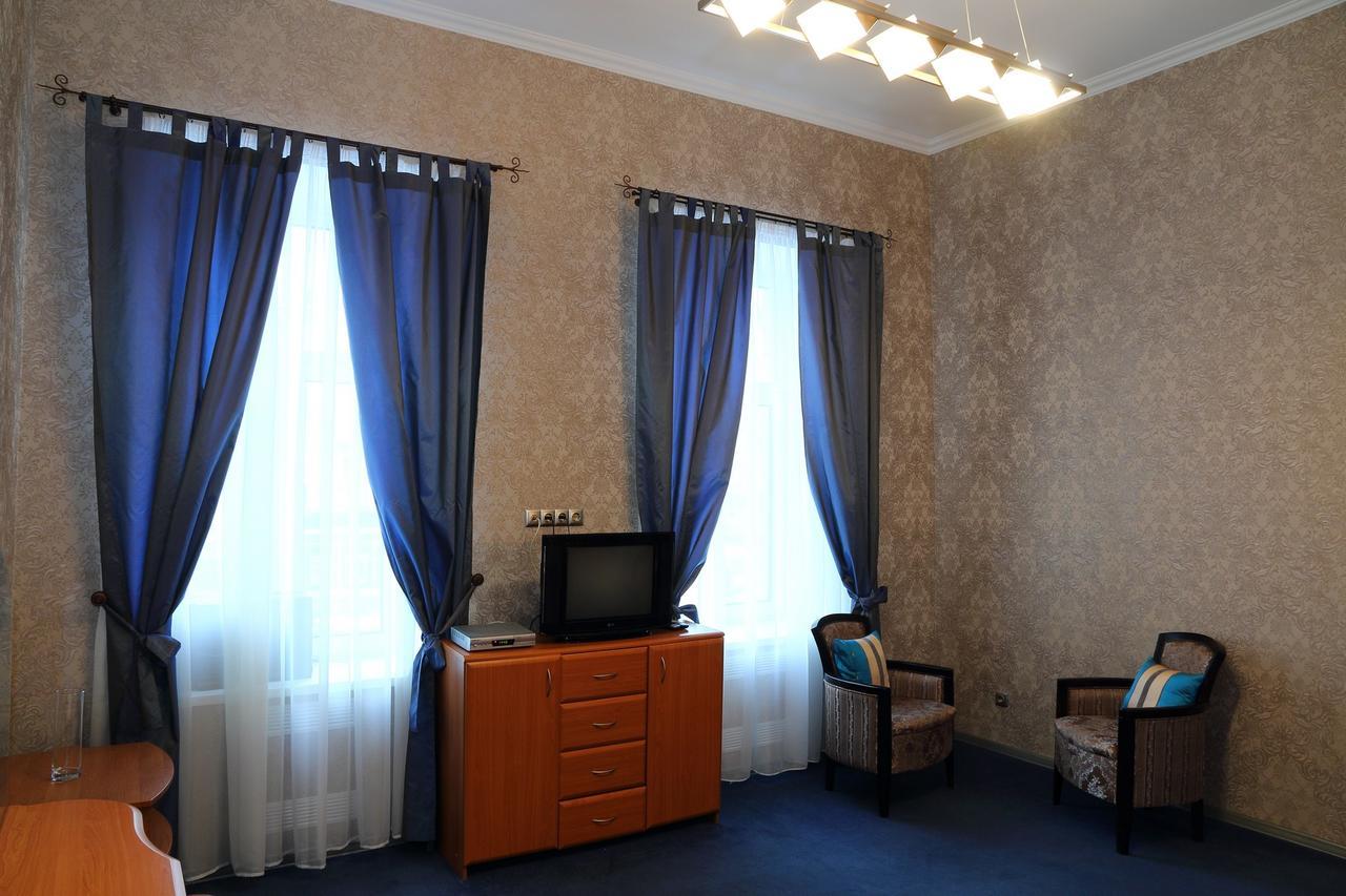 Ukrainian Hotel Service Apartments Kijów Zewnętrze zdjęcie