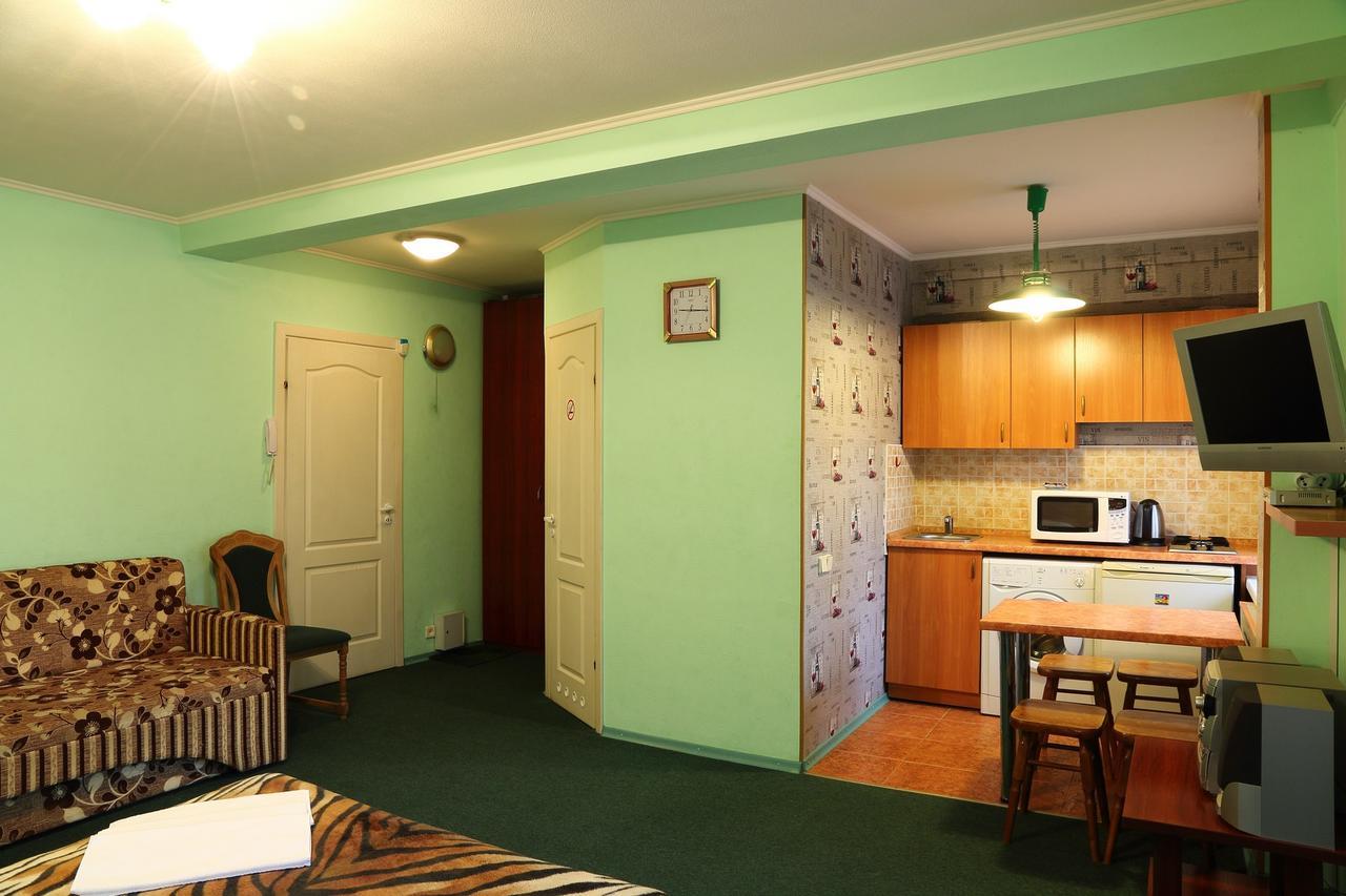 Ukrainian Hotel Service Apartments Kijów Zewnętrze zdjęcie